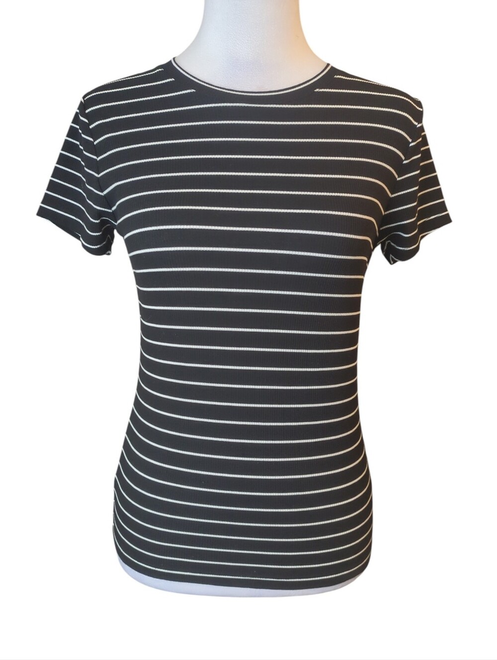 Paige Pullover Size Xs Classic Black & White Striped Short Sleeve Women's Top